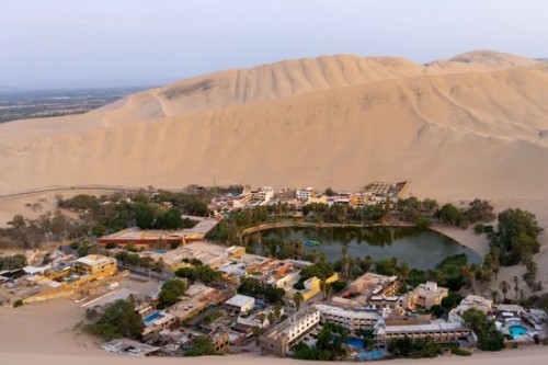 Huacachina Sandboard